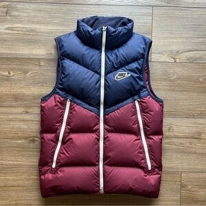 Nike | Down Filled Color Blocked Logo Vest in Navy / Maroon (Small)